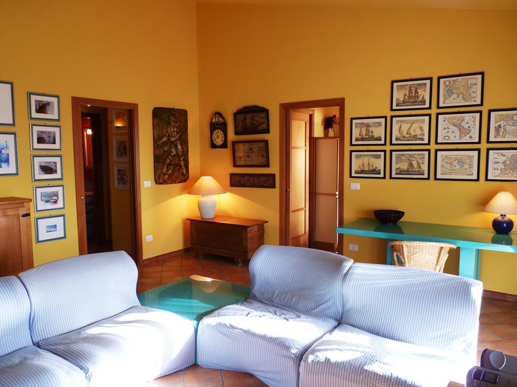 Appartamento Silvia Casaluce ห้อง รูปภาพ